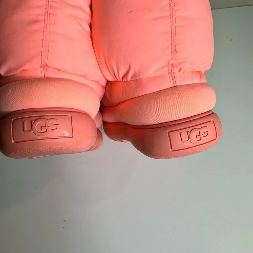 UGG CLASSIC MAXI SHORT SWEETHEART SLIP ON PUFF BOOTS